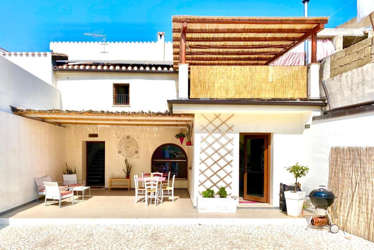 Al Vicoletto - Genuine Hospitality Bed & Breakfast Tortoli Exterior photo