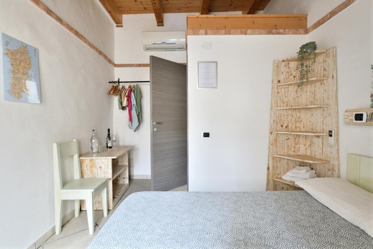 Al Vicoletto - Genuine Hospitality Bed & Breakfast Tortoli Exterior photo