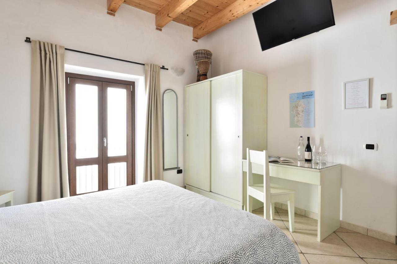 Al Vicoletto - Genuine Hospitality Bed & Breakfast Tortoli Exterior photo